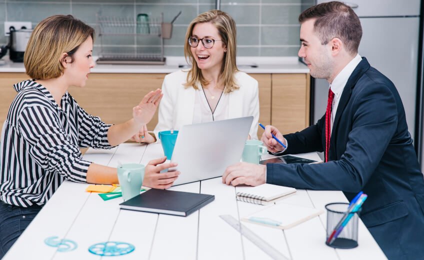 Google Ads vs. Facebook Ads: Which One Drives Better ROI?